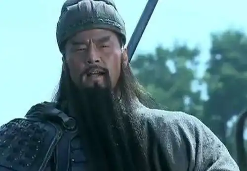 为消除张飞的疑心,关羽斩了蔡阳,倘若来者是许诸还斩吗
