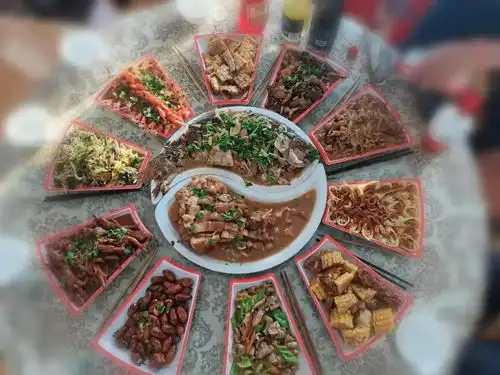 嗨皮牛耶一岁一礼,一寸欢喜
