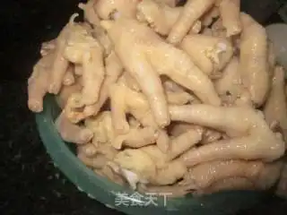 泡椒凤爪的做法泡椒凤爪怎么做苹果fly的菜谱
