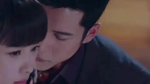 韩东君宠妻三问大佬哄老婆日常把你们这儿最贵的都给我老婆包起来
