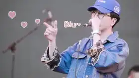 李常超撩完就跑的男人tt
