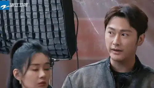 朱梓骁纪凌尘吵架是第几期朱梓骁被纪凌尘气成表情包