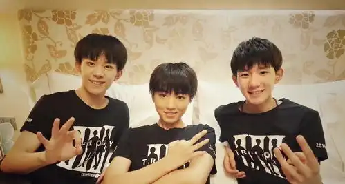 tfboys感情多好长津湖首映,王俊凯工作室包场看千玺的电影
