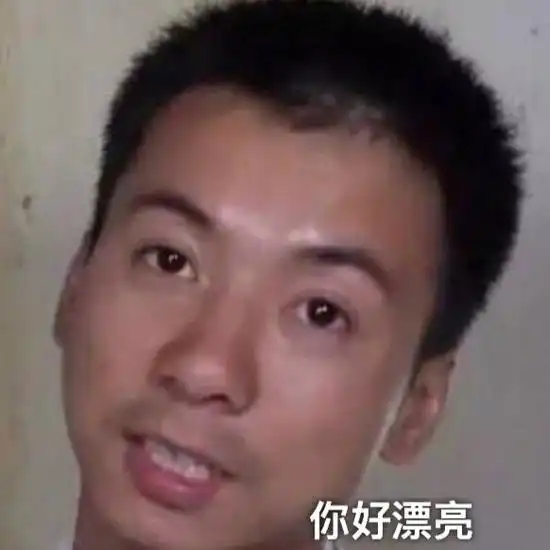 82岁外婆送外孙女上大学一起爬长城走了11个烽火台

