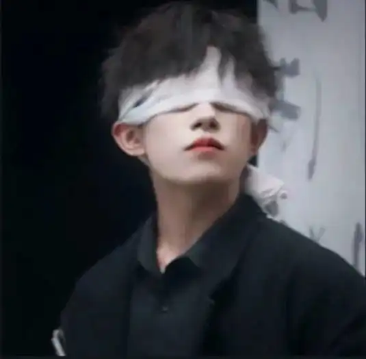 tfboys易烊千玺表情包头像壁纸
