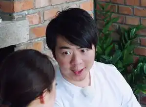 行走的表情包,郎朗嘟嘴瞪眼耍活宝,有点辣眼有点萌
