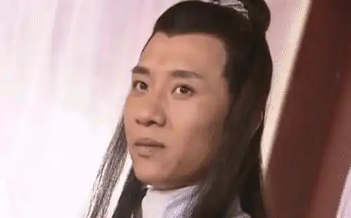 古龙迷给出上联小李飞刀,例无虚发,金庸迷对的下联滴水不漏
