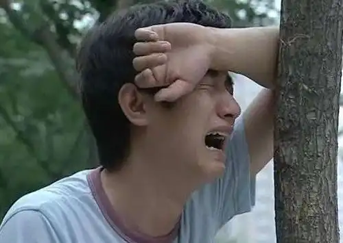 永远不能翻身文章在装台中戏份全部被删,演员表遭除名
