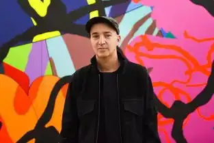 他才是最强万元球鞋制造者光是听到他的名字你就忍不住要掏钱包
