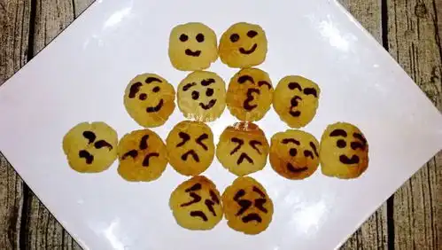 表情qq表情饼干的做法菜谱豆果美食表情
