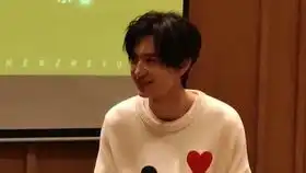 檀健次听到要学绕口令惊吓的小表情也太可爱了
