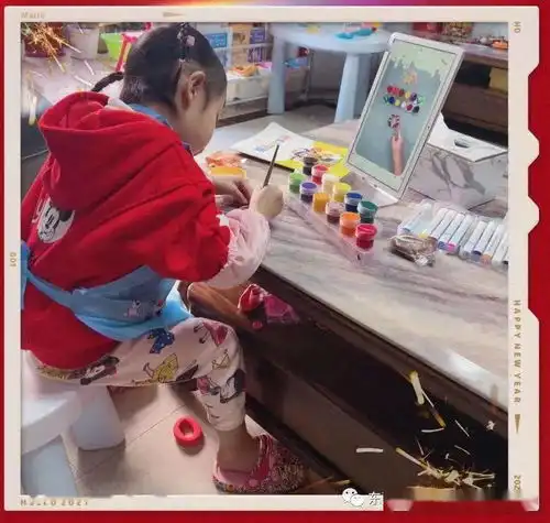 嗨皮牛耶东方明珠萌娃们的春节实在太精彩啦速来围观
