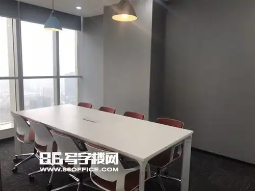 重庆蓝洋金融中心出租江北五里店精装小面积蓝洋金融中心看中庭采光不错可拎包入住
