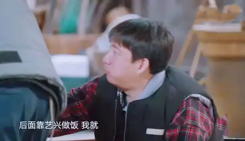黄磊夸张艺兴做饭好吃,谁注意到张艺兴小表情素质真装不出来
