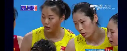 朱婷暴扣美国女排系列表情包
