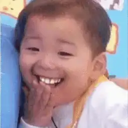 嘴巴突出来侧脸很难看箍牙就好了
