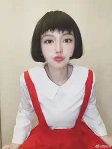 周扬青戴假发扮樱桃小丸子化身表情包鬼马可爱
