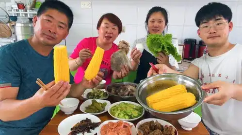 柴火大锅烀块大骨头,摘点生菜晚饭打饭包,这农家菜吃着就是香
