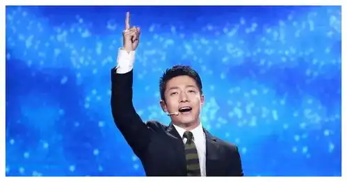 从央视名嘴到芳心纵火犯,放飞自我的撒贝宁,为什么被传辞退
