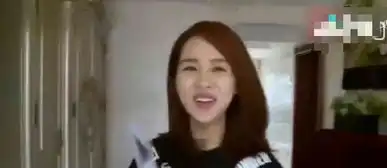 杨紫房间大公开,满满的少女心
