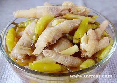 泡鸡爪的做法和配料
