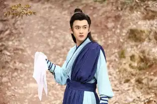 高广泽变身反派表情包自黑调侃网友热议
