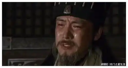 刘备去世后叛乱频发,为何诸葛亮等了两年才平叛只因此人未去世

