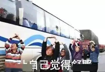 不就是谈恋爱吗哼
