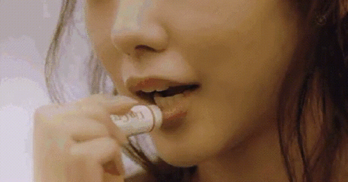 女人至美,美在表情范芳医生谈国人常见嘴型及美学特点三
