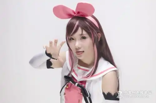 第一次拍摄cos的照片,小美女表情很到位