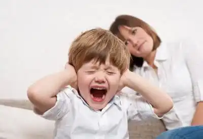 智慧的惩罚孩子,学会用这招,后果体验法让捣蛋鬼乖乖听话
