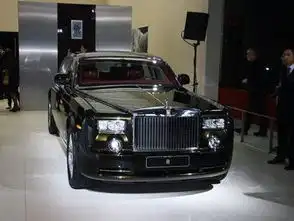 劳斯莱斯豪华型车
