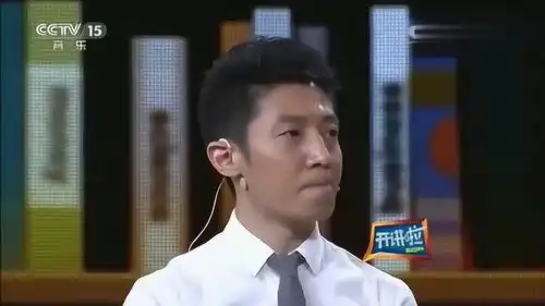 一个很随意的问题,刘德华却缜密回答,撒贝宁的表情亮了
